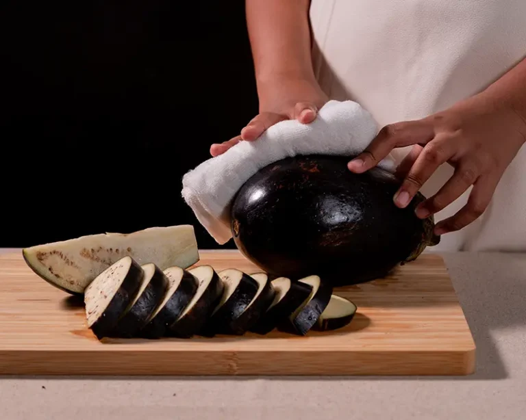 how salt affects flavour by changing aubergine texture and moisture