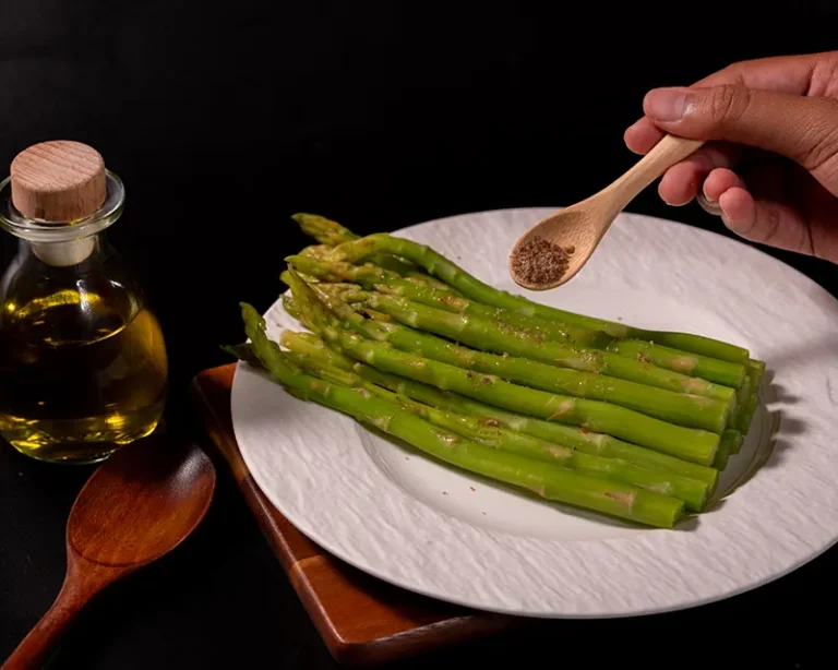 How to salt asparagus with finishing salt before serving