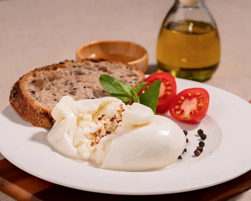 How to salt burrata after cutting it open